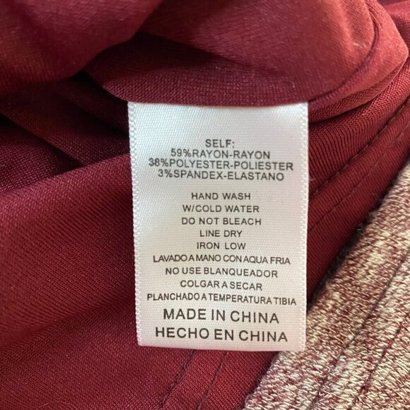 Listicle‎ Body Con Long Sleeve Mini Dress Lined in Heather Burgandy/White Size M - Picture 9 of 9